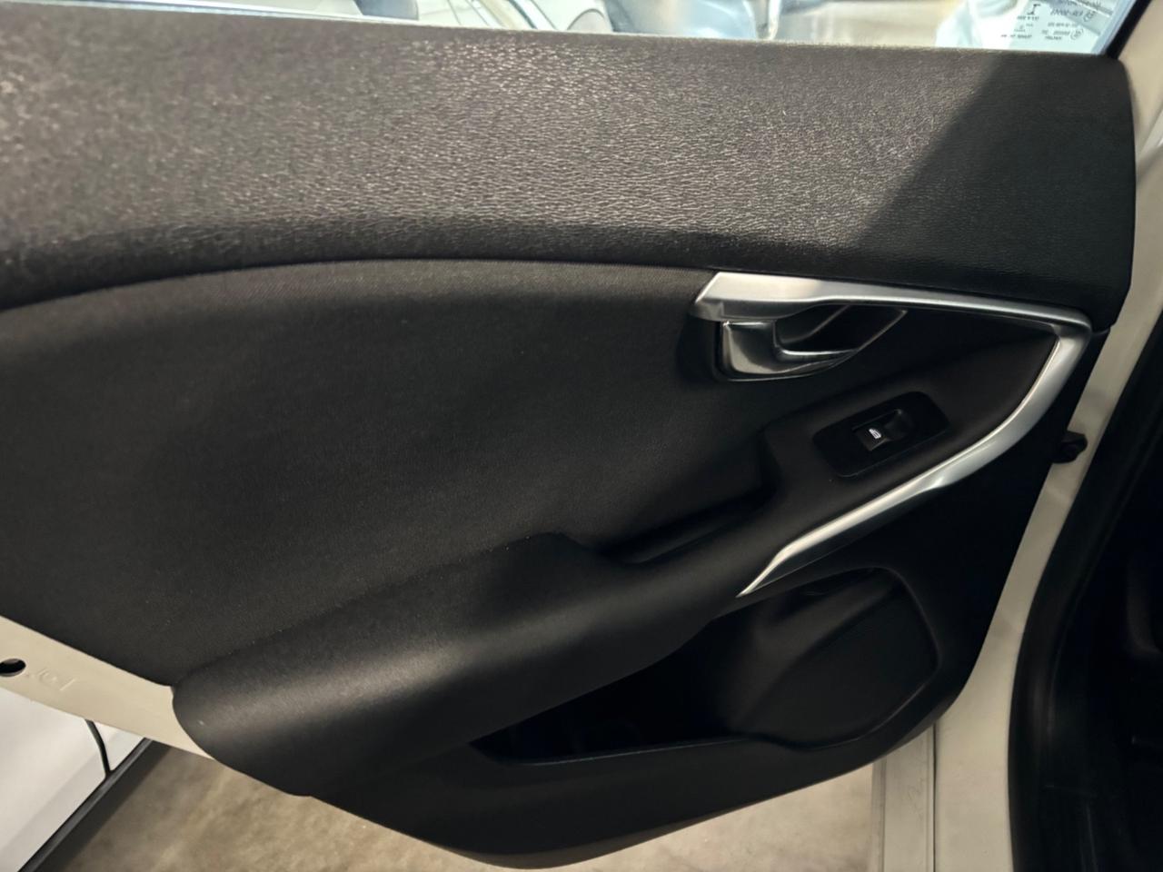 Volvo V40 D2 1.6 Summum |OK NEOPATENTATI |