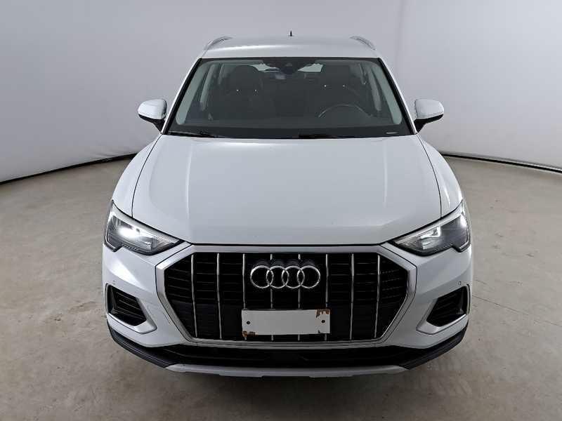 AUDI Q3 35 TDI S tronic Business Advanced