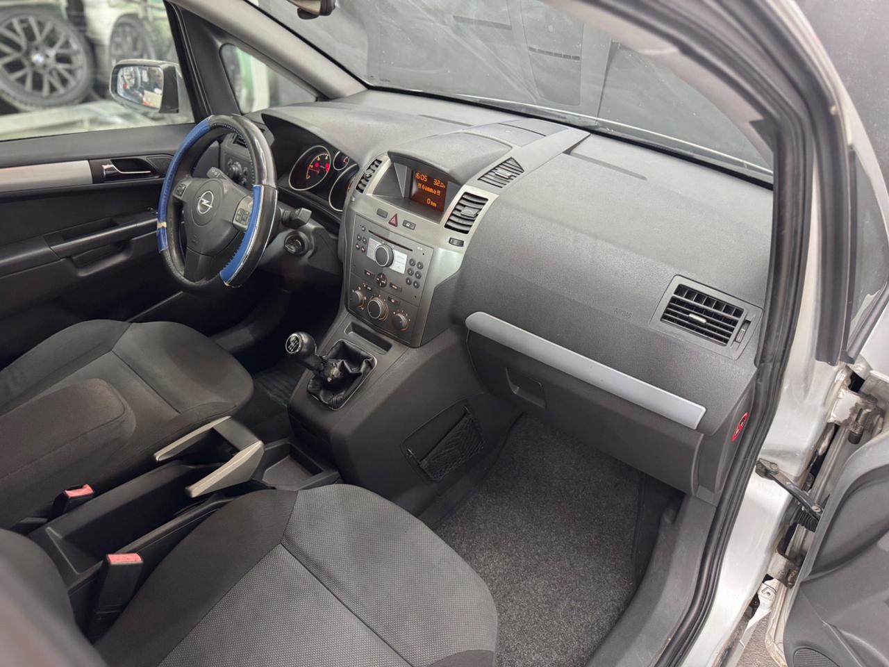 Opel Zafira 1.9 CDTI 7POSIT 120CV ADATTA NEOPATENTATI