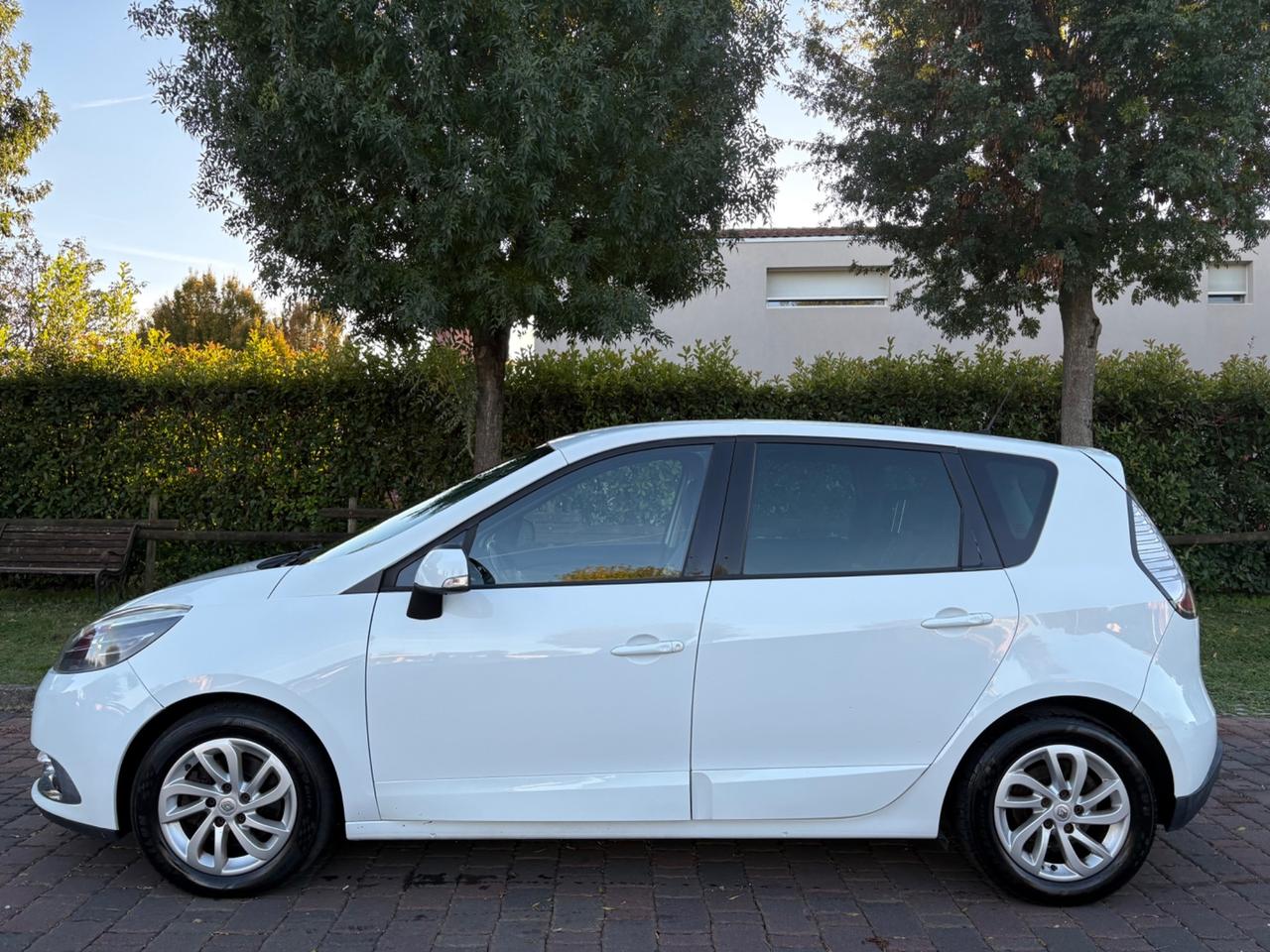 Renault Scenic Scénic XMod 1.6 dCi 130CV Start&Stop Energy
