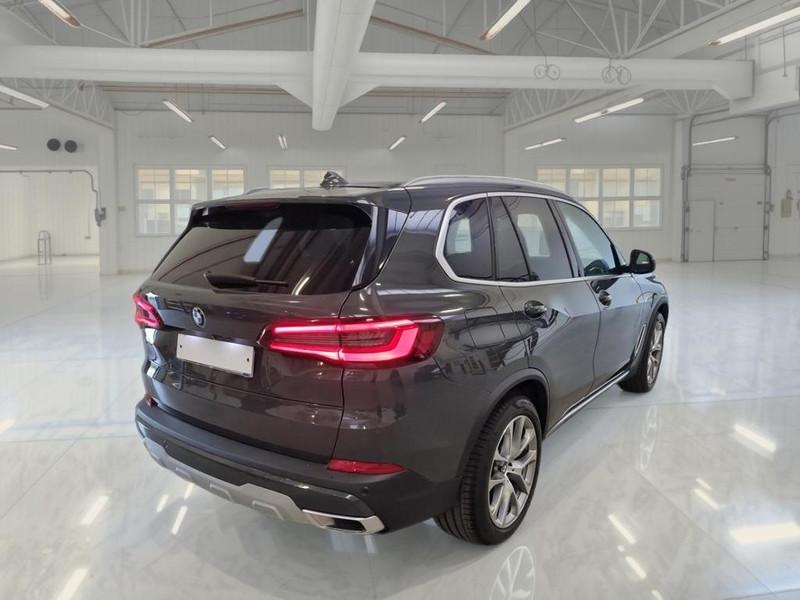 BMW X5 XDRIVE 30D MH48V XLINE AUTOM. SUV