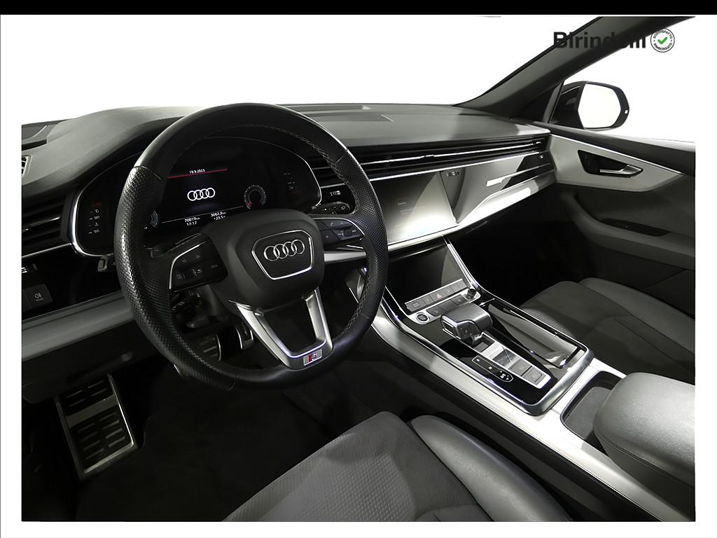 AUDI Q8 - Q8 50 TDI 286 CV quattro tiptronic Sport