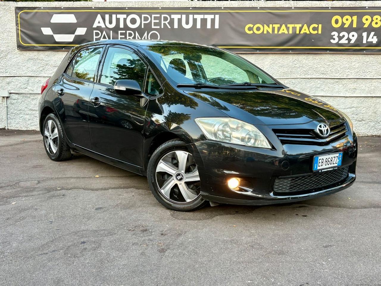 Toyota Auris 5 Porte Auris 5p 1.3 dual Sol FL