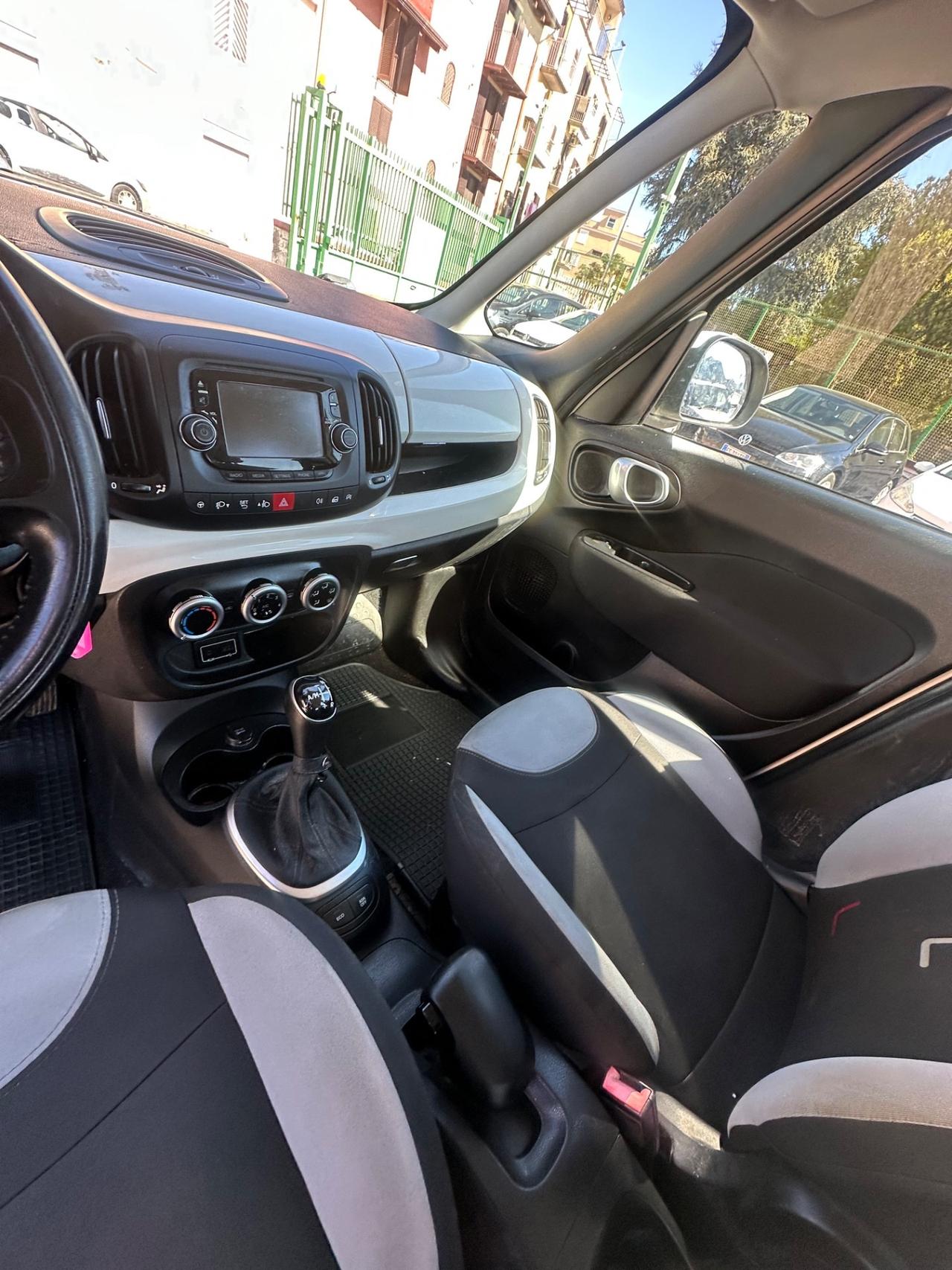 Fiat 500L 1.3 Multijet 95 CV Dualogic Lounge