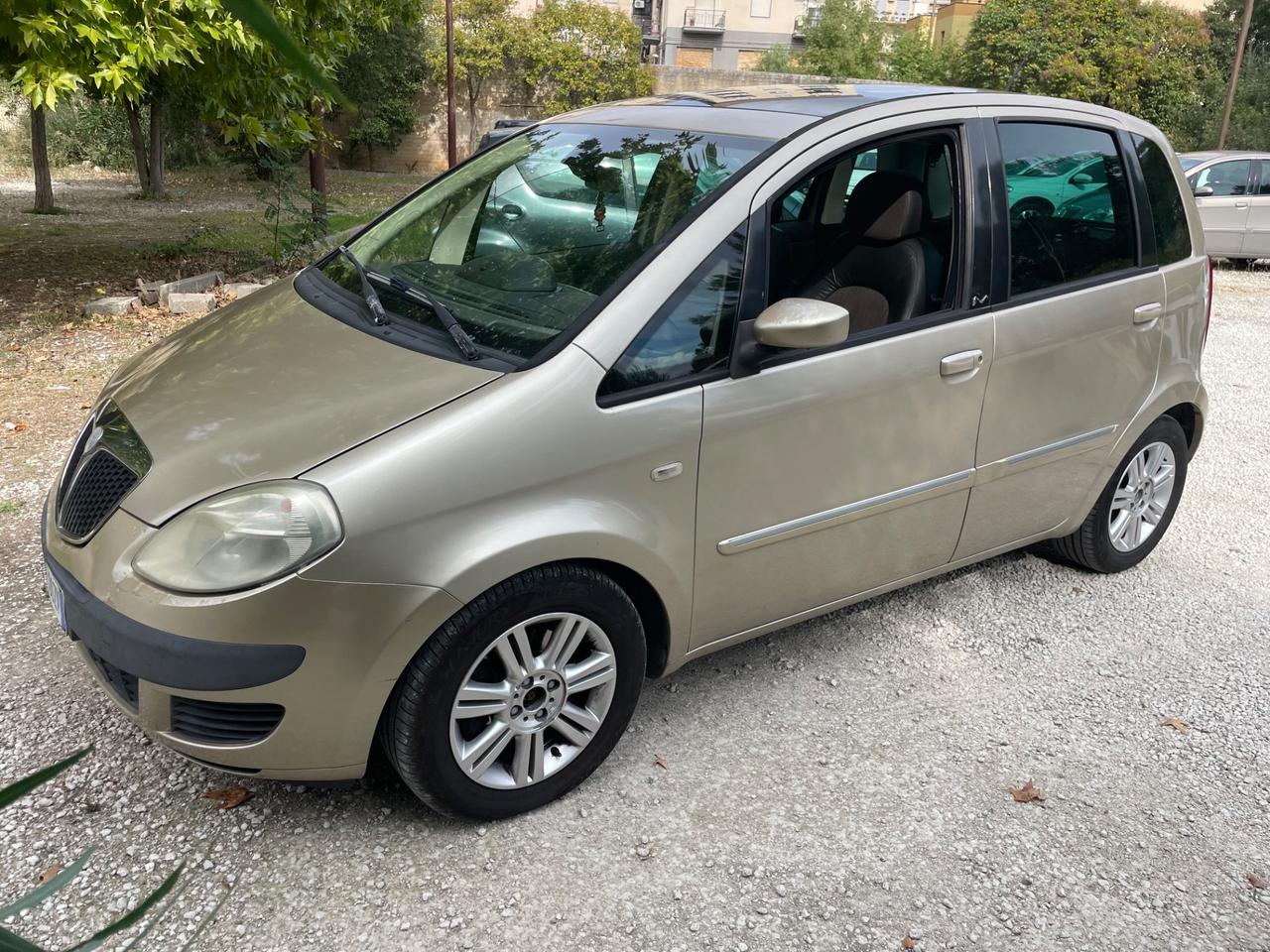 Lancia MUSA 1.9 Multijet Platino Plus