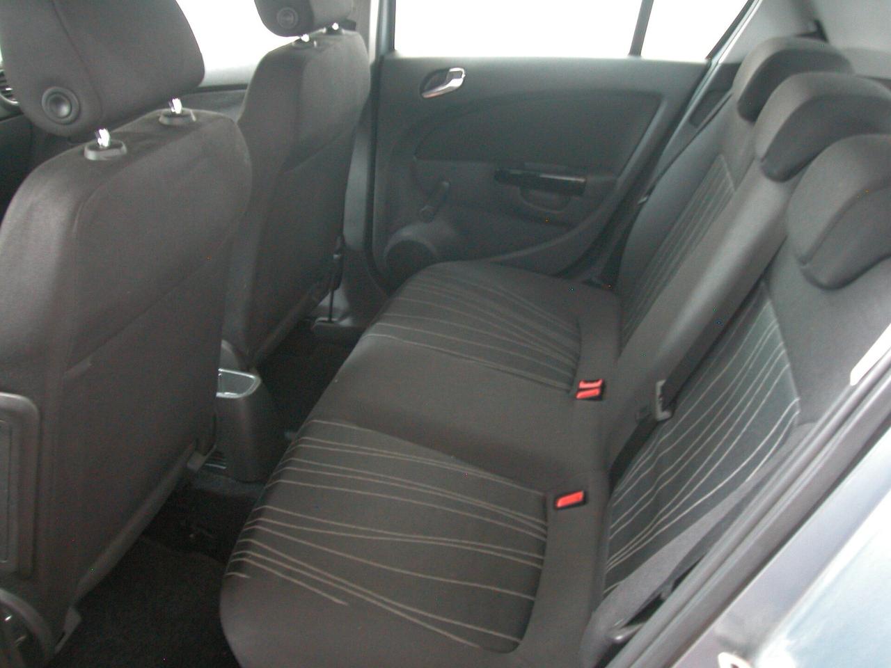 Opel Corsa 1.0 12V 5 porte Enjoy