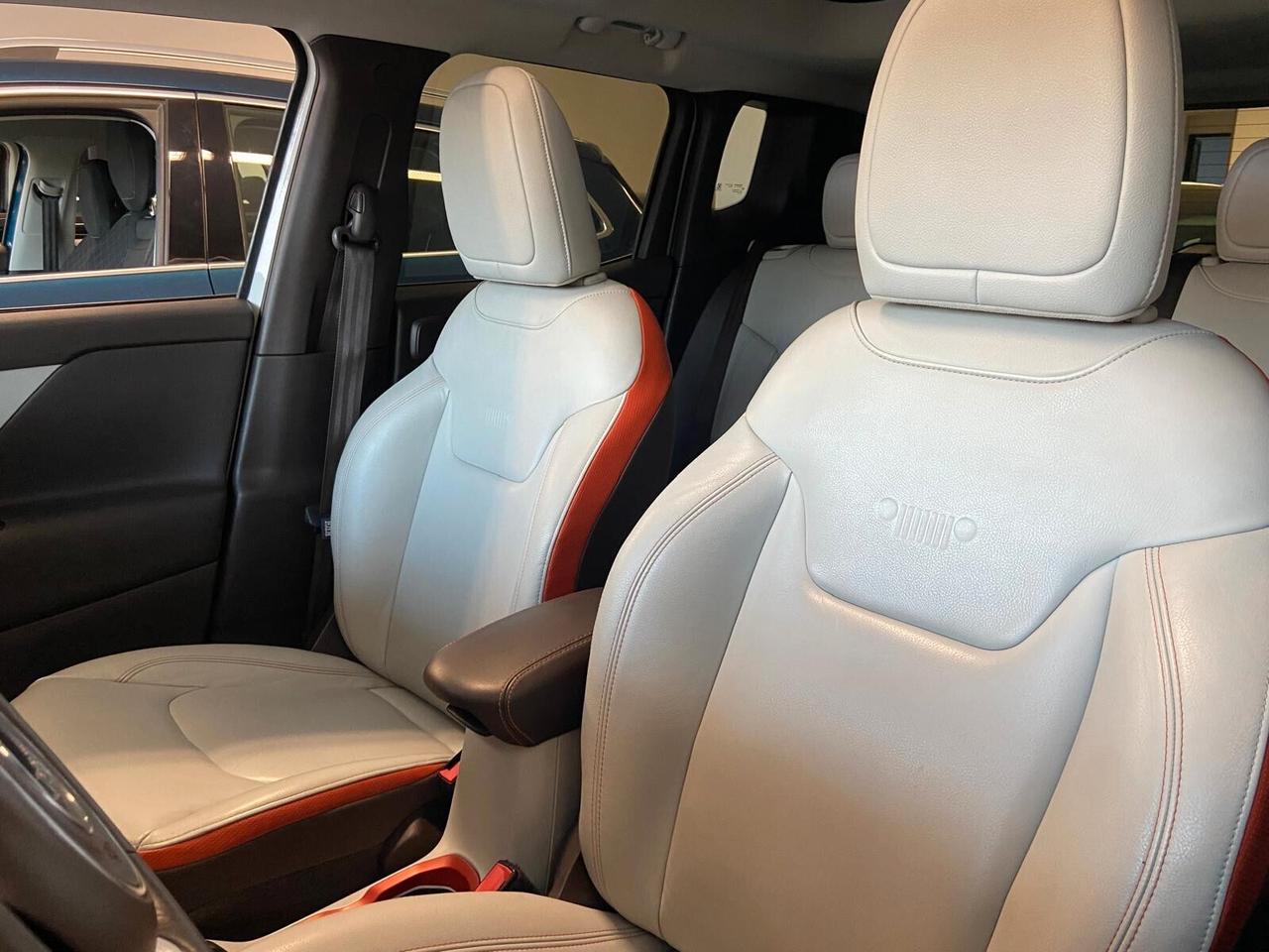 Jeep Renegade 1.6 Mjt DDCT 120 CV Limited