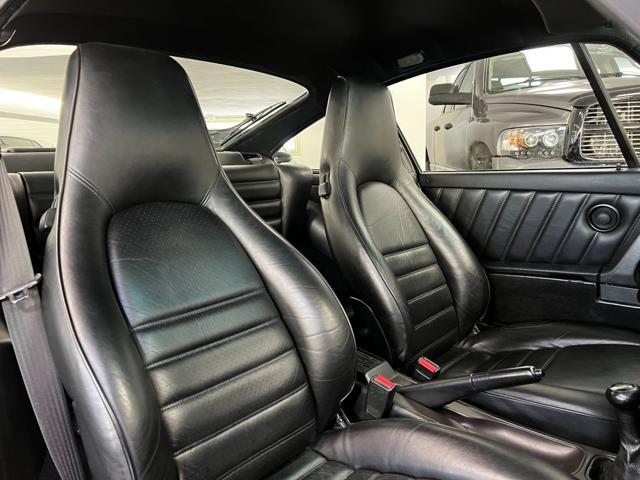 PORSCHE 911 3.3 Turbo cat Coupé UFF. ITALIANA / KIT X33