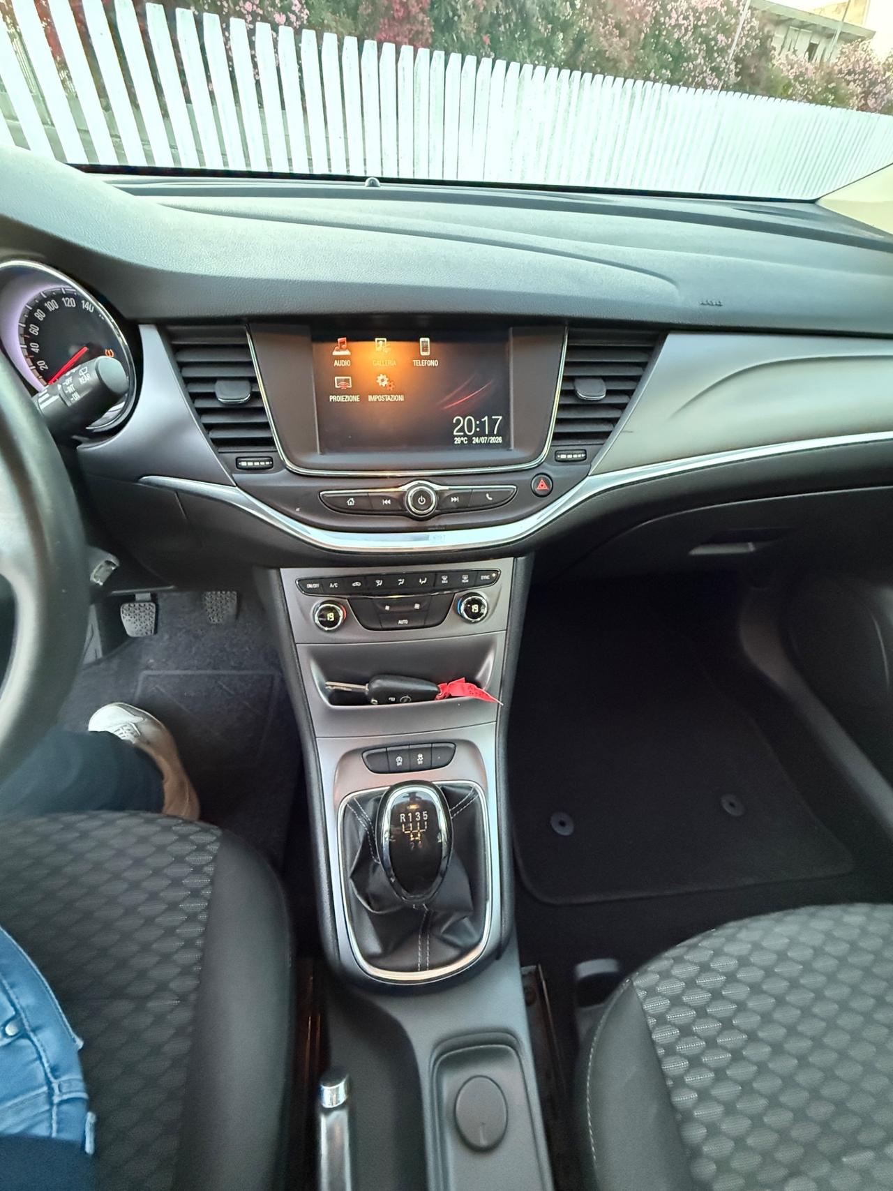 Opel Astra 1.0 Turbo ecoFLEX Start&Stop 5 porte Innovation