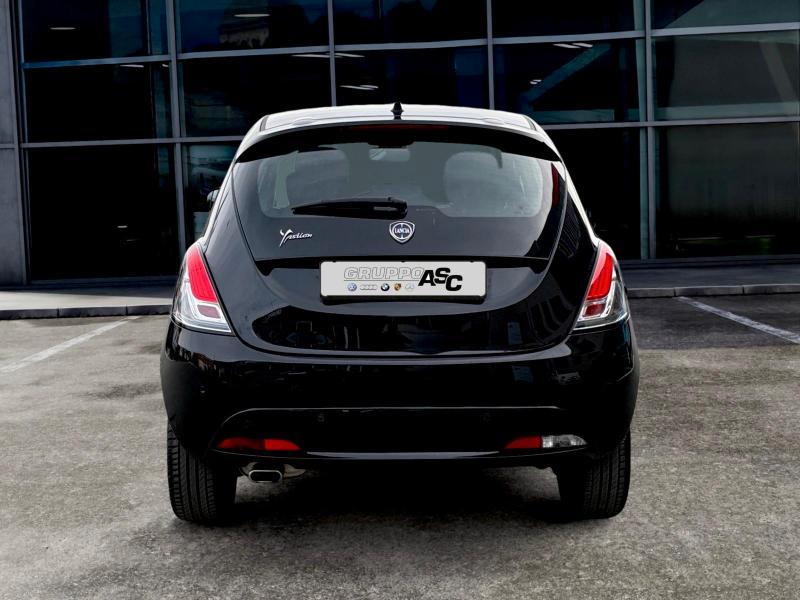 LANCIA YPSILON 1.2 BENZ 69 CV ADATTA A NEOPATENTATI