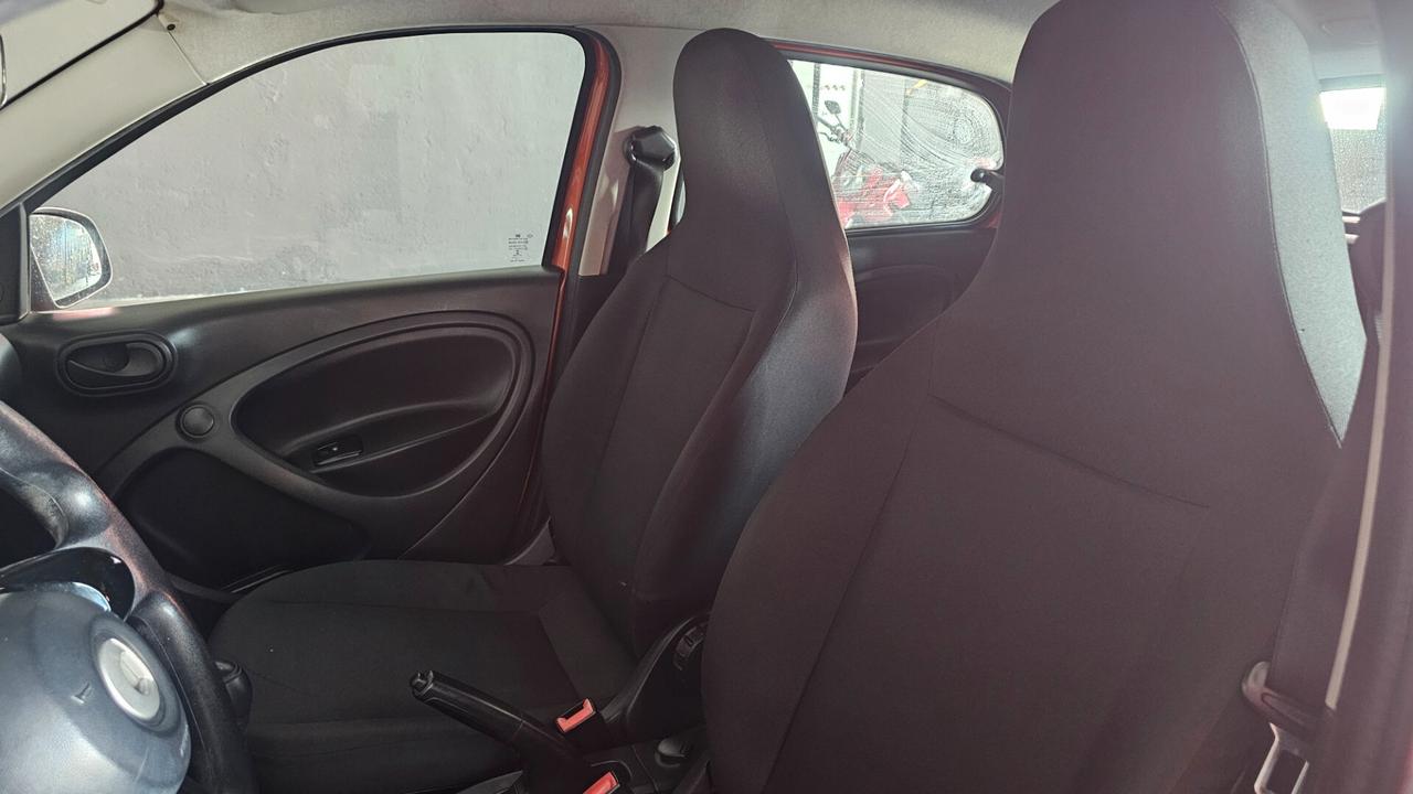 Smart ForFour 70 1.0 twinamic Youngster