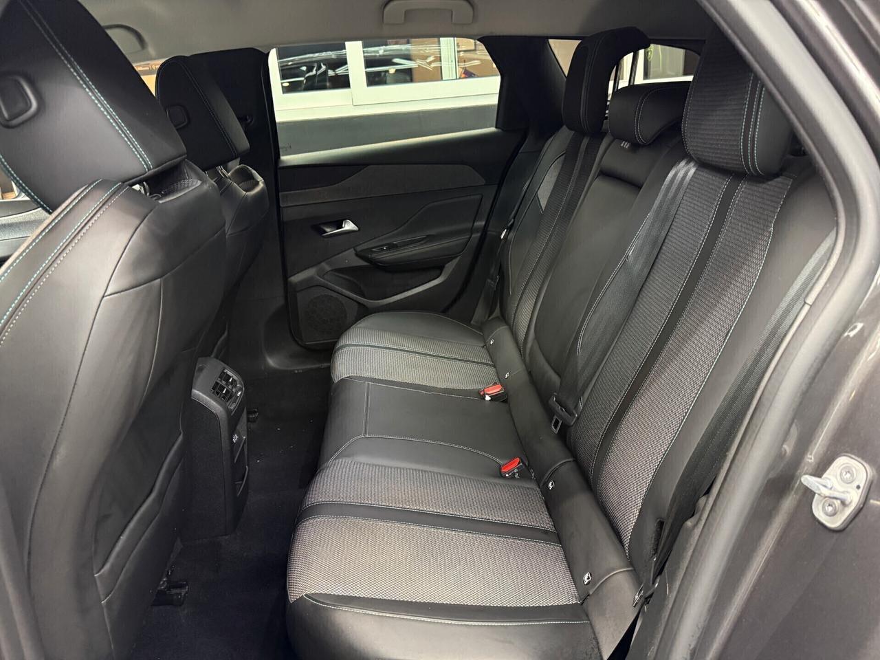 Peugeot 308 BlueHDi 130 S&S EAT8 SW Allure