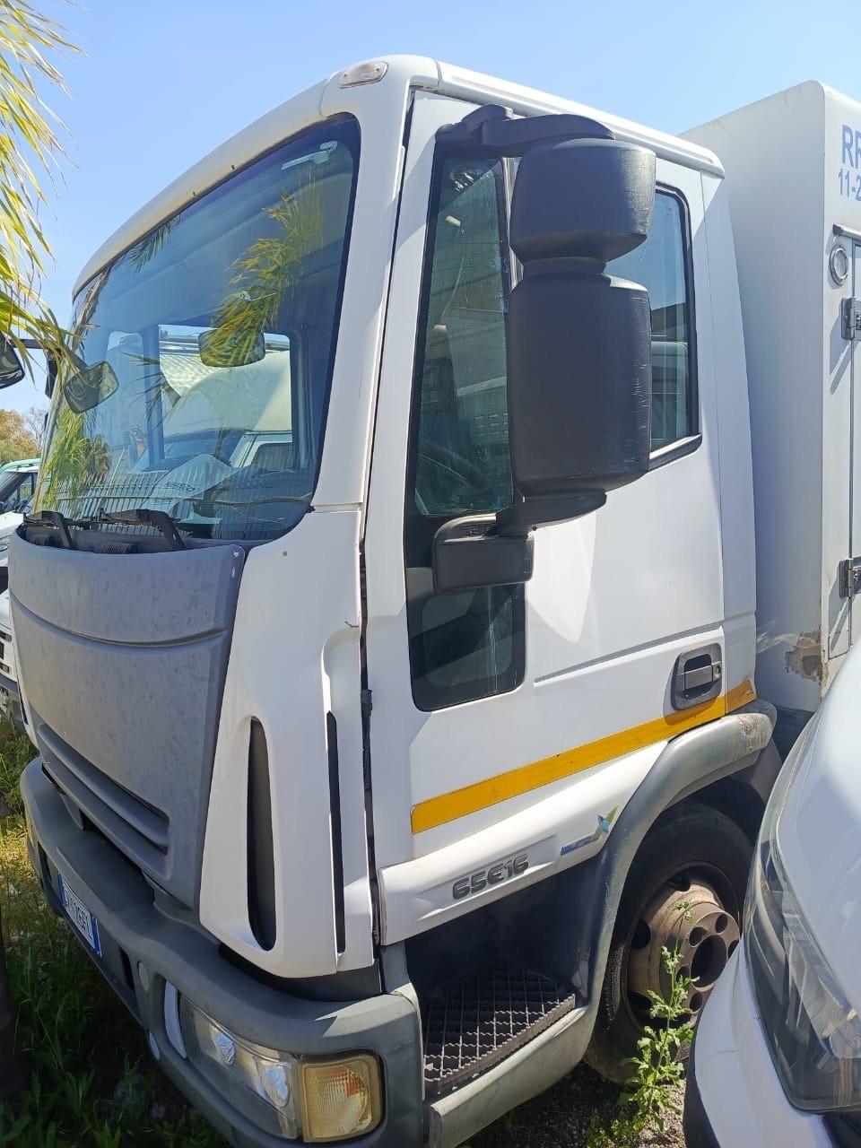 Iveco 65e 16 euro5 intero o per ricambi