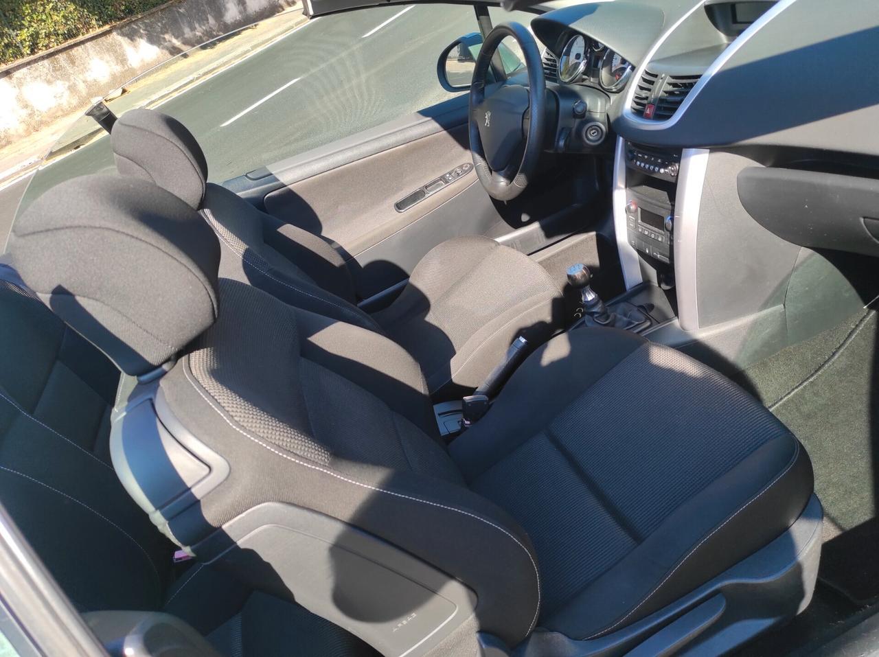 Peugeot 207 1.6 HDi 110CV CC Tecno