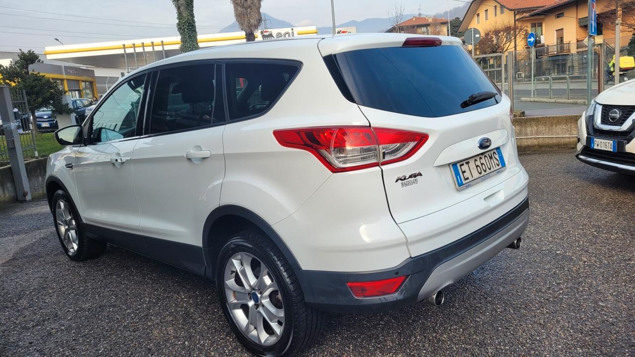 Ford Kuga 2.0 TDCI 140 CV 4WD Titanium