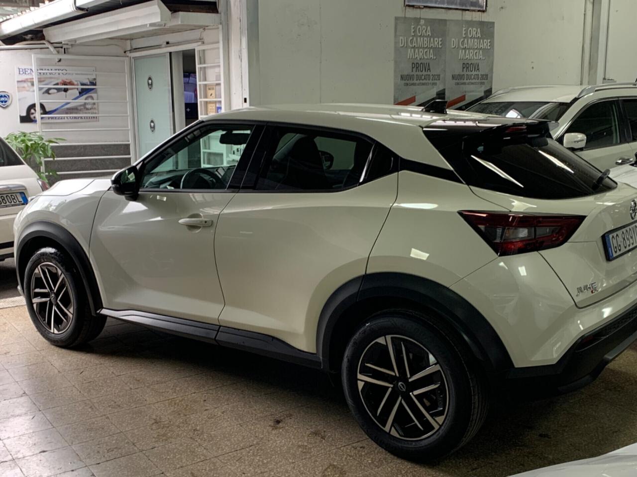 Nissan Juke 1.0 DIG-T 114 CV N-Connecta