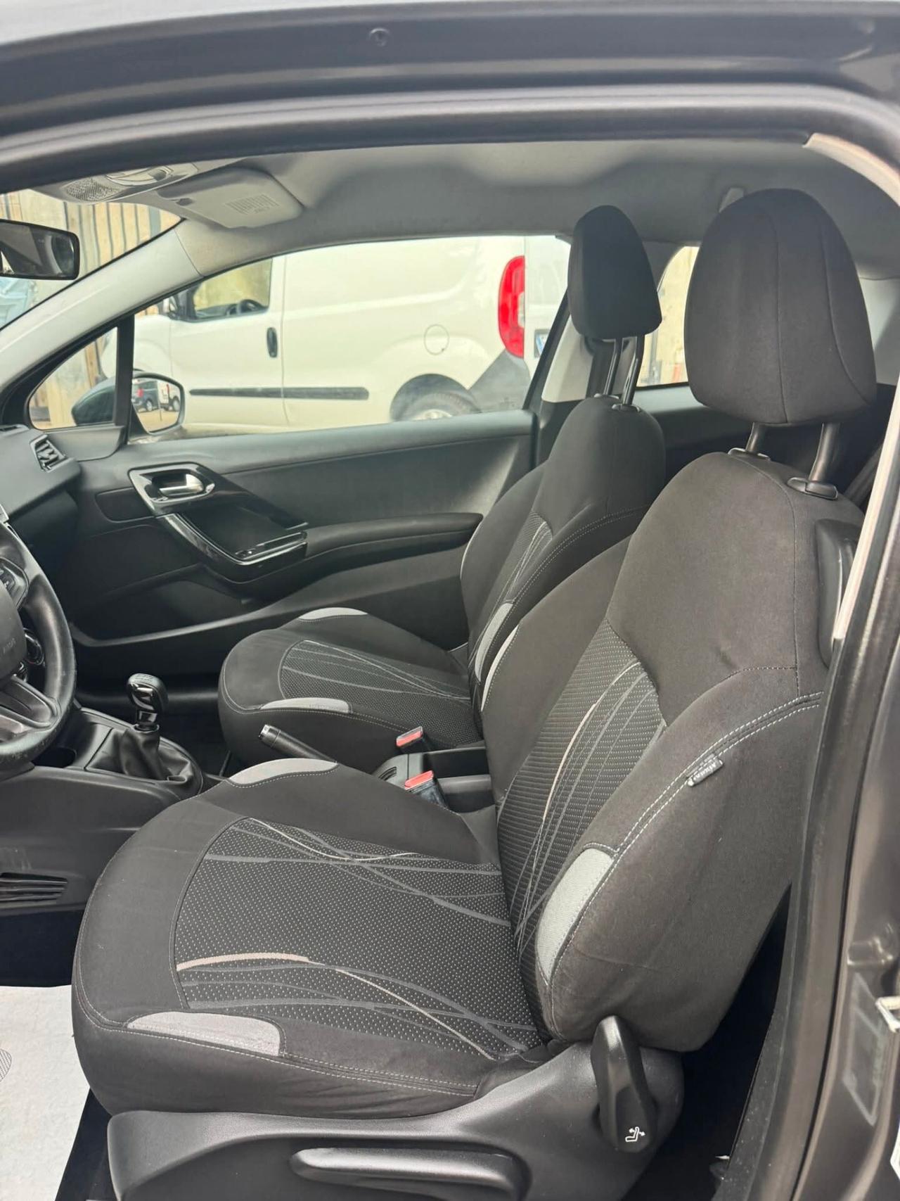 PEUGEOT 208 1400 HDI 68 CV OTTIME CONDIZIONI
