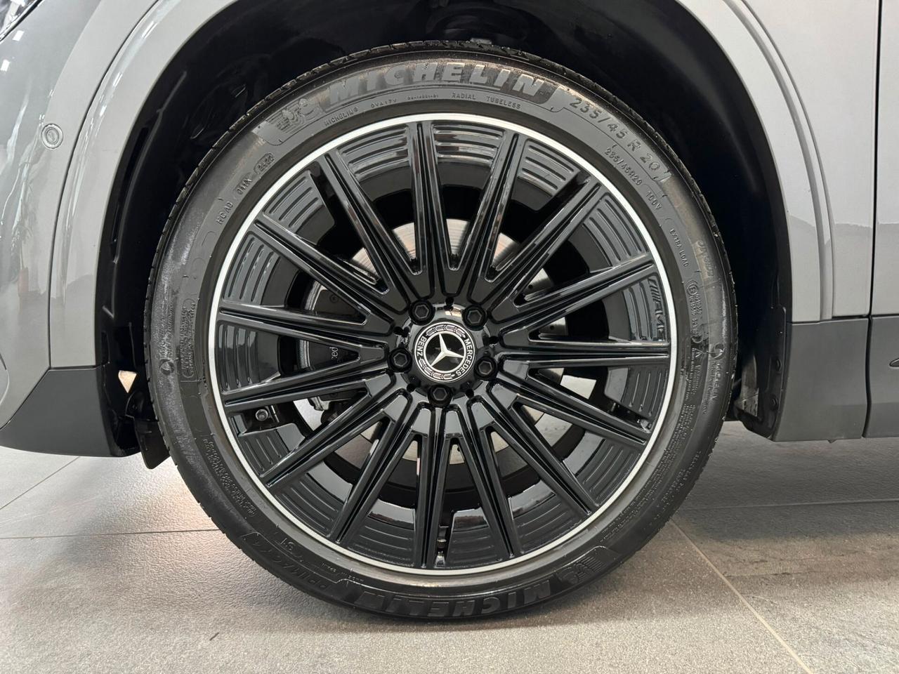 Mercedes-benz GLA 200d 4Matic AMG Line Premium Plus