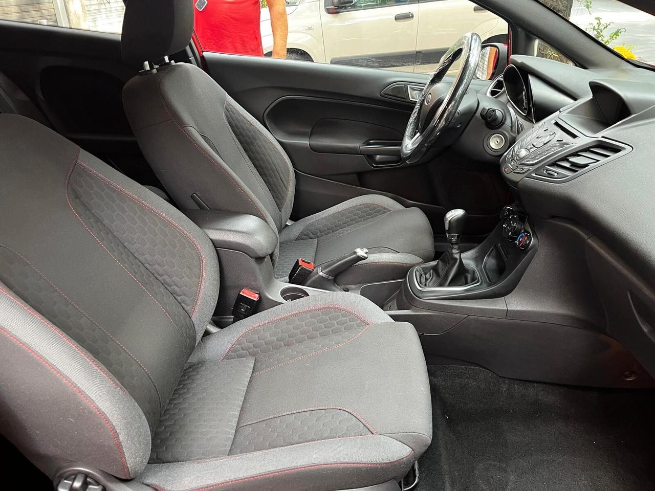 Ford Fiesta 1.0 EcoBoost 100CV 3 porte ST-Line