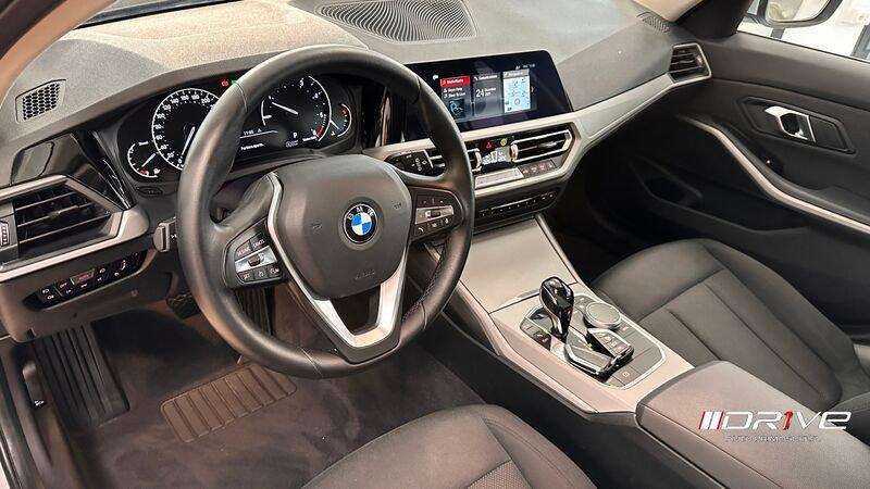 BMW Serie 3 320d xDrive Touring Business Advantage