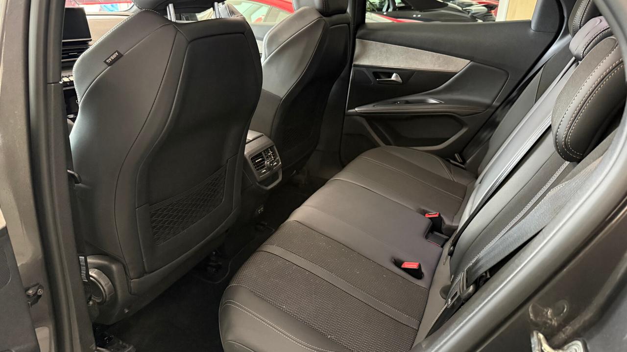 PEUGEOT 3008 GT TETTO APRIBILE