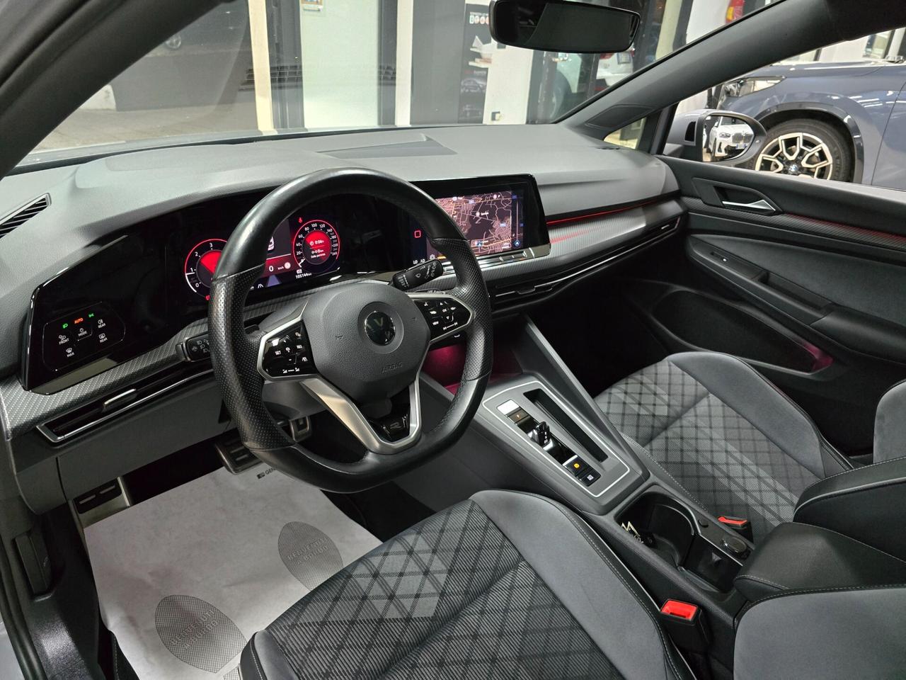Volkswagen Golf 2.0 TDI 150 CV DSG SCR R-Line (Tetto panorama)