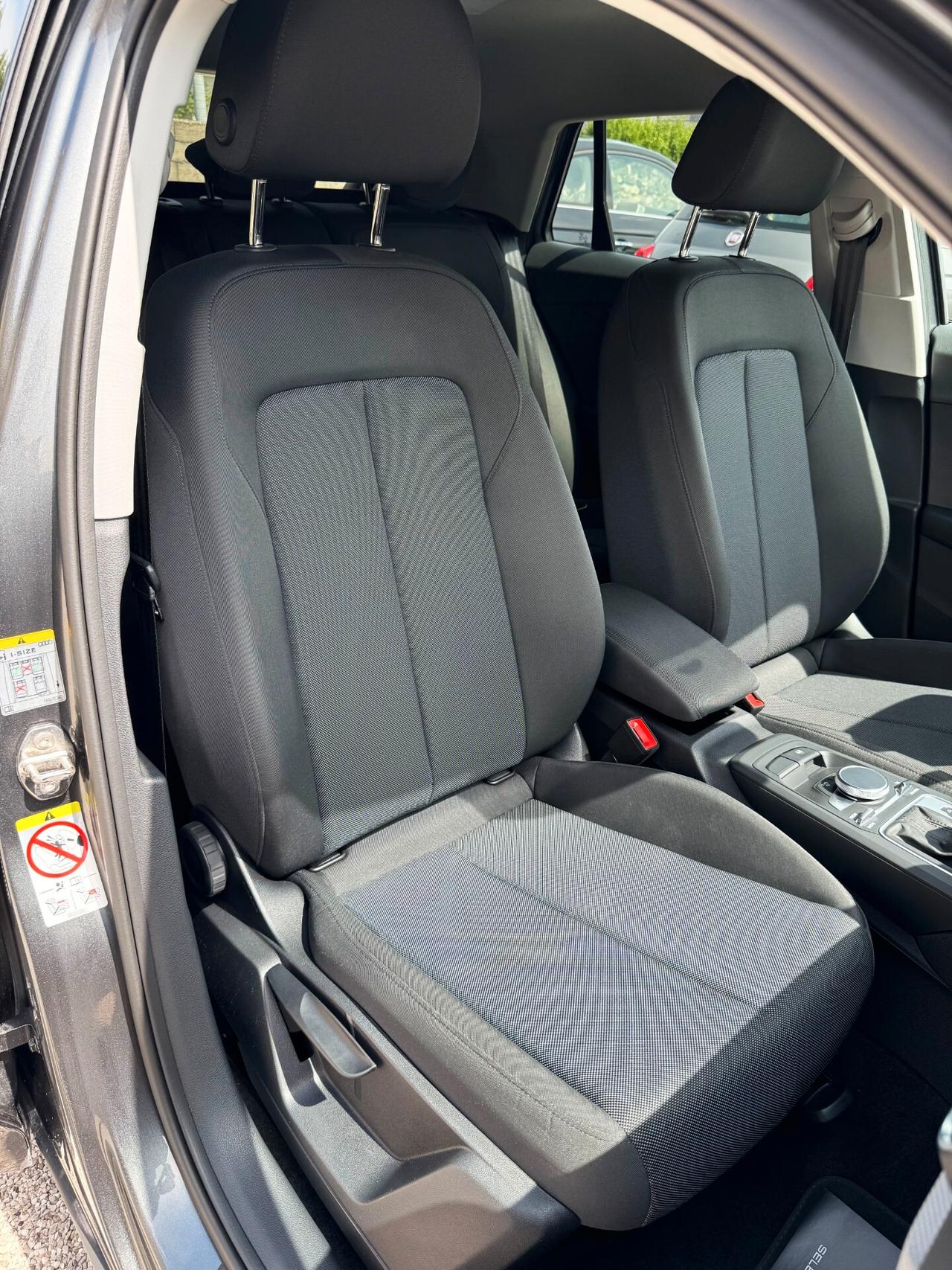 Audi Q2 2.0 TDI S line tronic | GARANZIA 3 ANNI