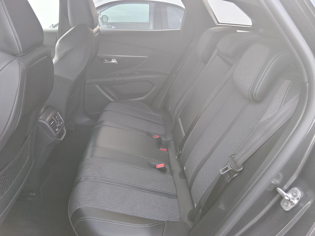 Peugeot 3008 BlueHDi 130 EAT8 GT