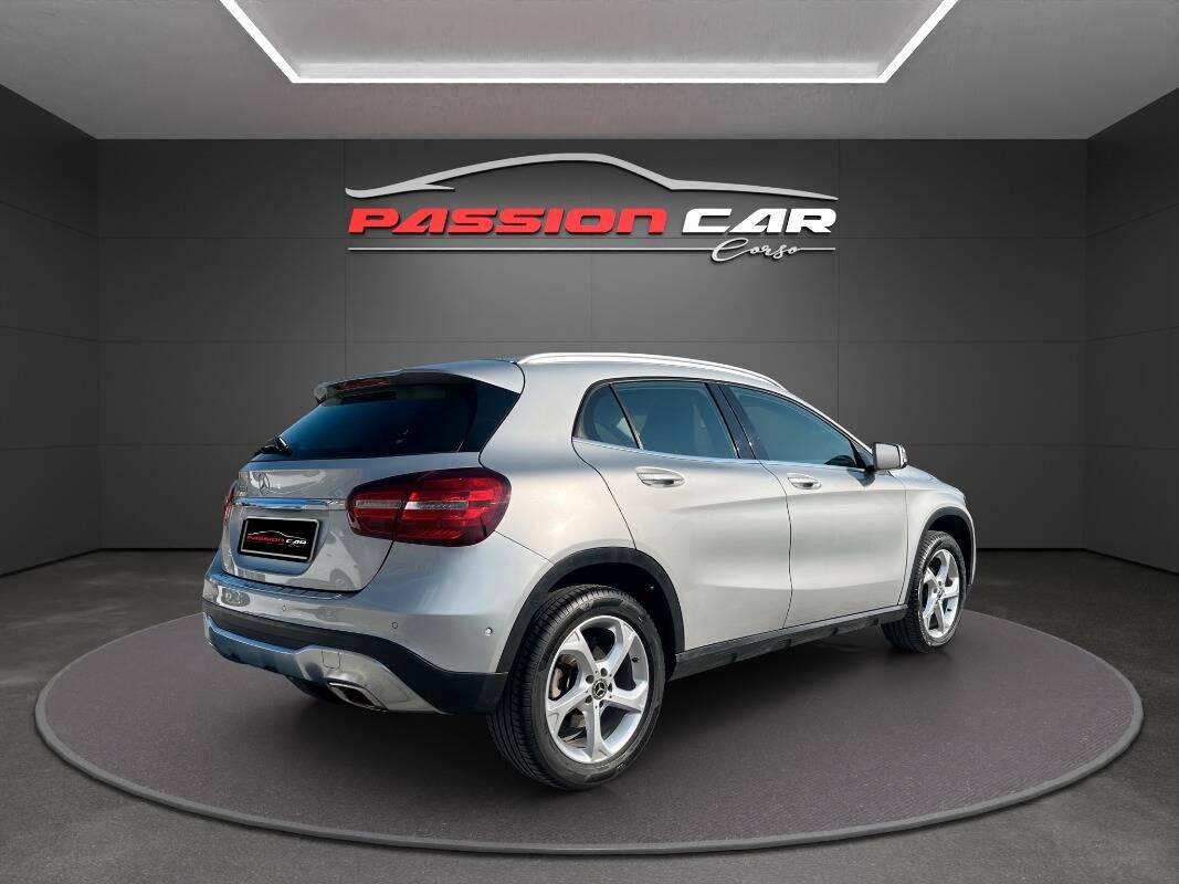 Mercedes Classe GLA 180 d Business