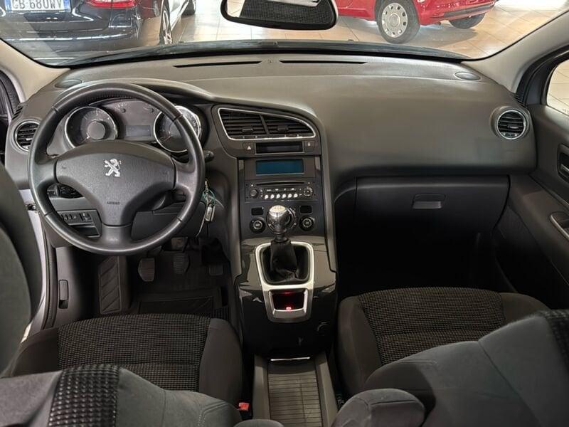 Peugeot 5008 1.6 8v HDi 115cv Allure FAP
