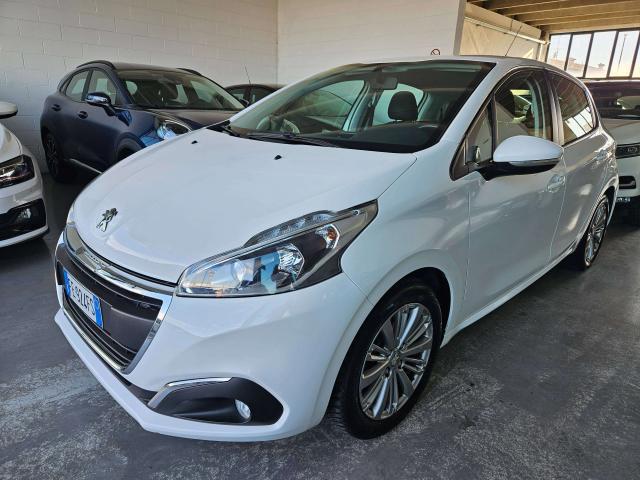 Peugeot 208 5p 1.2 puretech Allure NEOPATENTATI