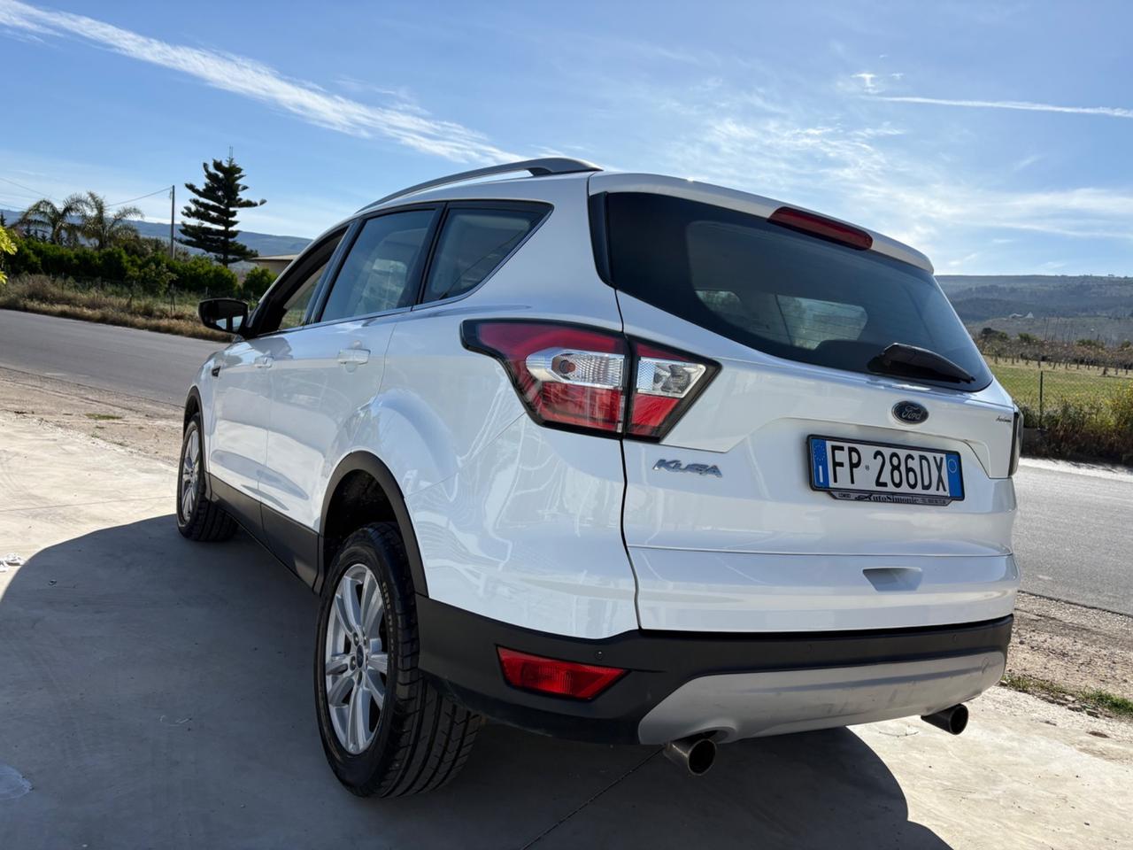 Ford Kuga 1.5 TDCI 120 CV S&S 2WD Titanium