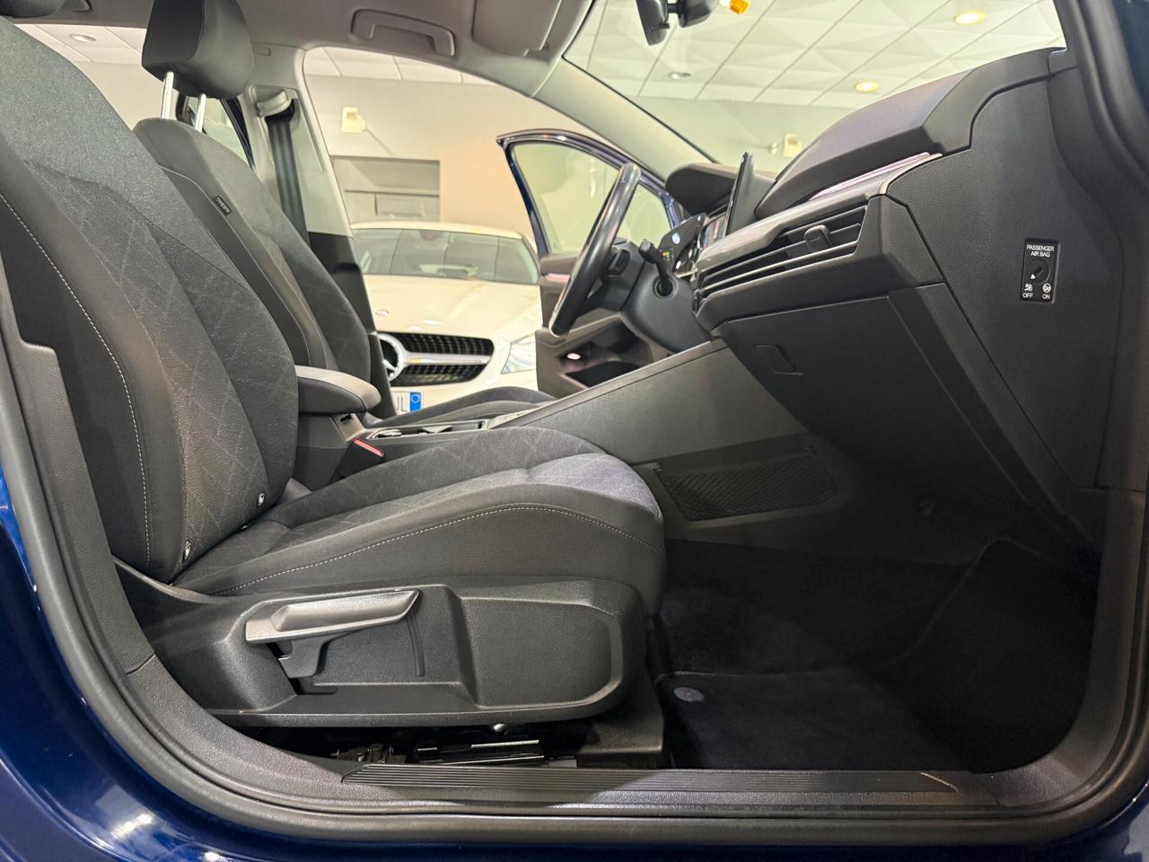 Volkswagen Golf etsi evo Life 110cv dsg NEOPATENTATI !!