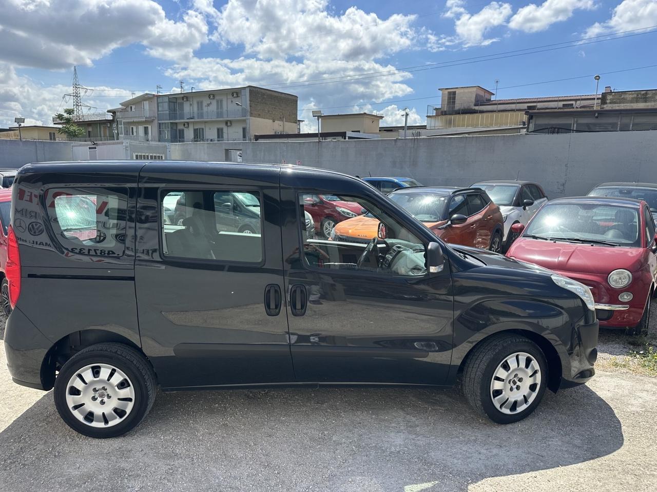 Fiat Doblo 1.6 MJT 105 Cv Emotion 5 Posti Vettura