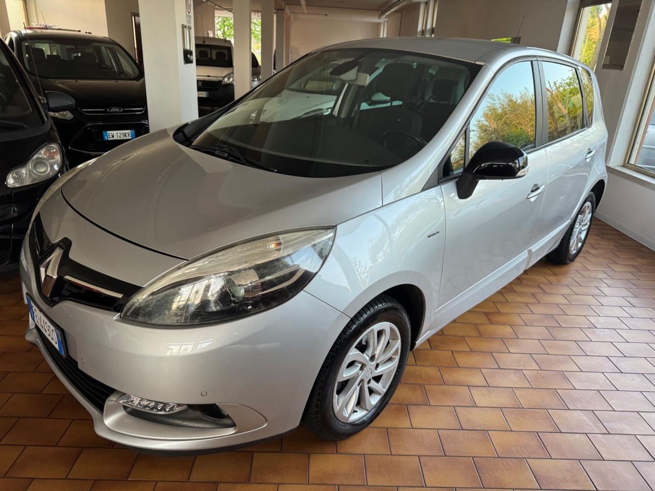 Renault Scenic DIESEL EURO 6 OK NEOPATENTATI