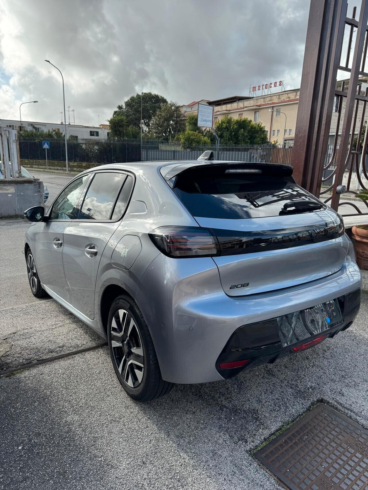 Peugeot 208 PureTech 100 Stop&Start 5 porte Allure