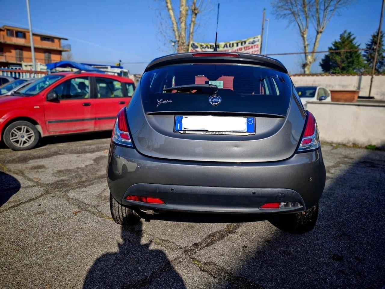 Lancia Ypsilon 1.3 MJT