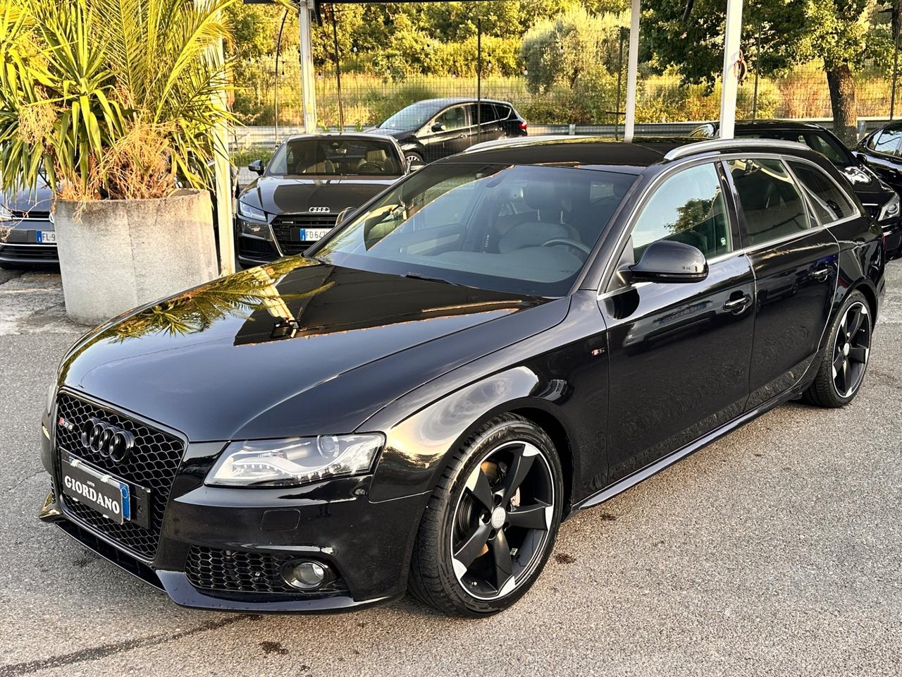 Audi A4 Avant 2.0 TDI 143CV s-Line