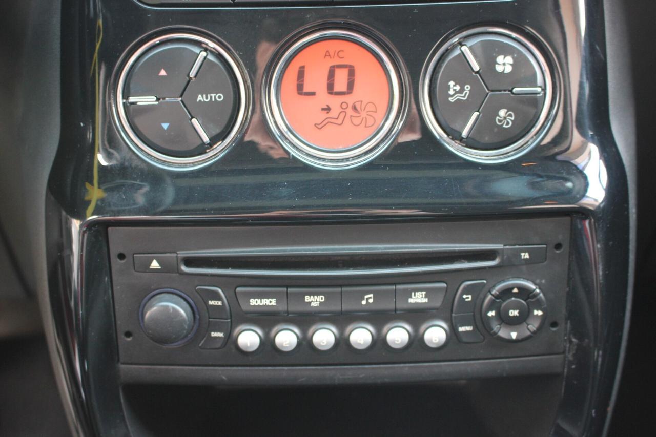 Citroen C3 1.4 HDi 70 DISTRIBUZ OK Exclusive