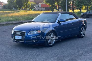 AUDI A4 2.4 V6 30V cat
