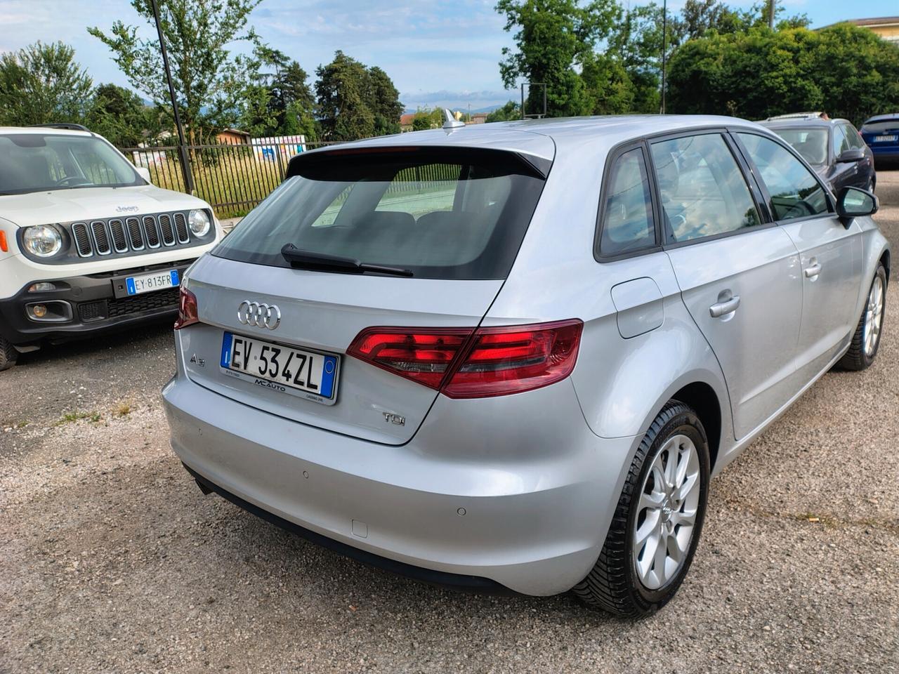 Audi A3 SPB 1.6 TDI clean diesel Ambition