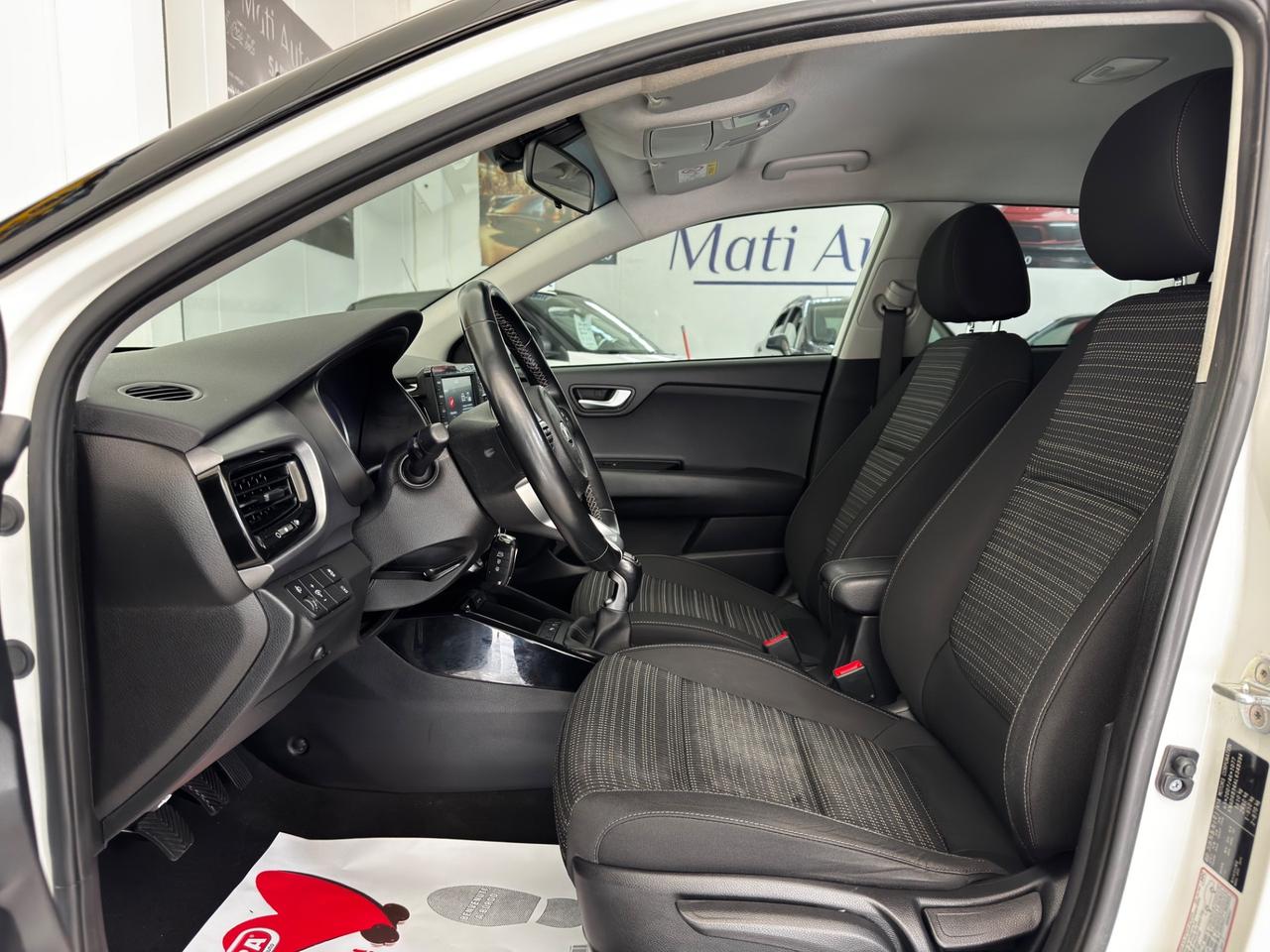 Kia Stonic 1.4 MPI 100 CV Urban