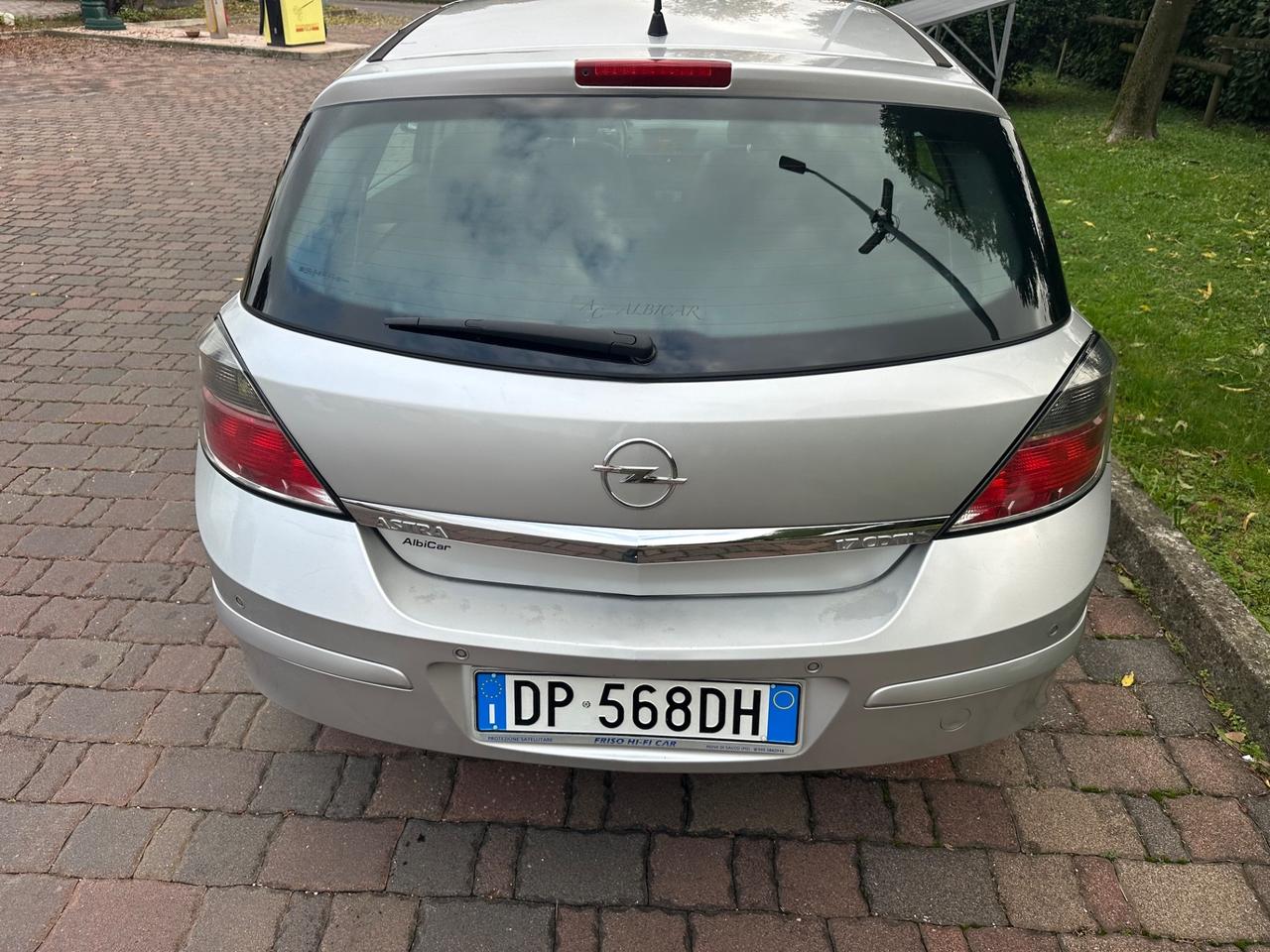 Opel Astra 2008 diesel 1.7 NEOPATENTATI
