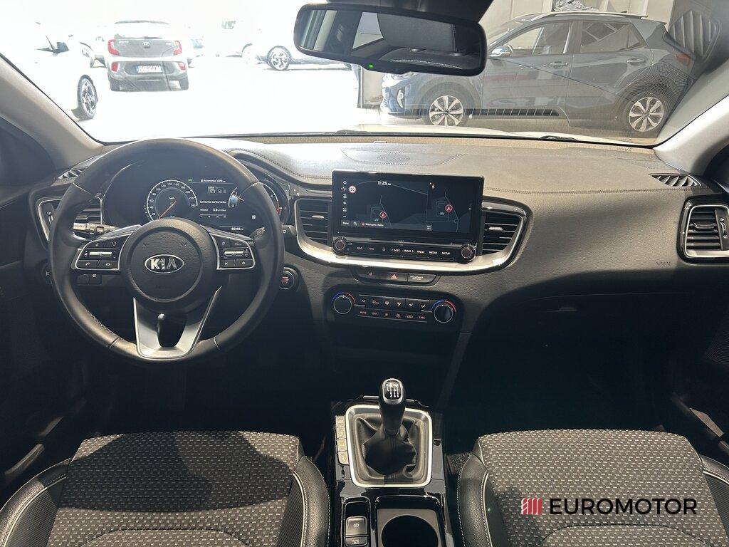 Kia Xceed 1.6 CRDi MHEV Style 2WD iMT