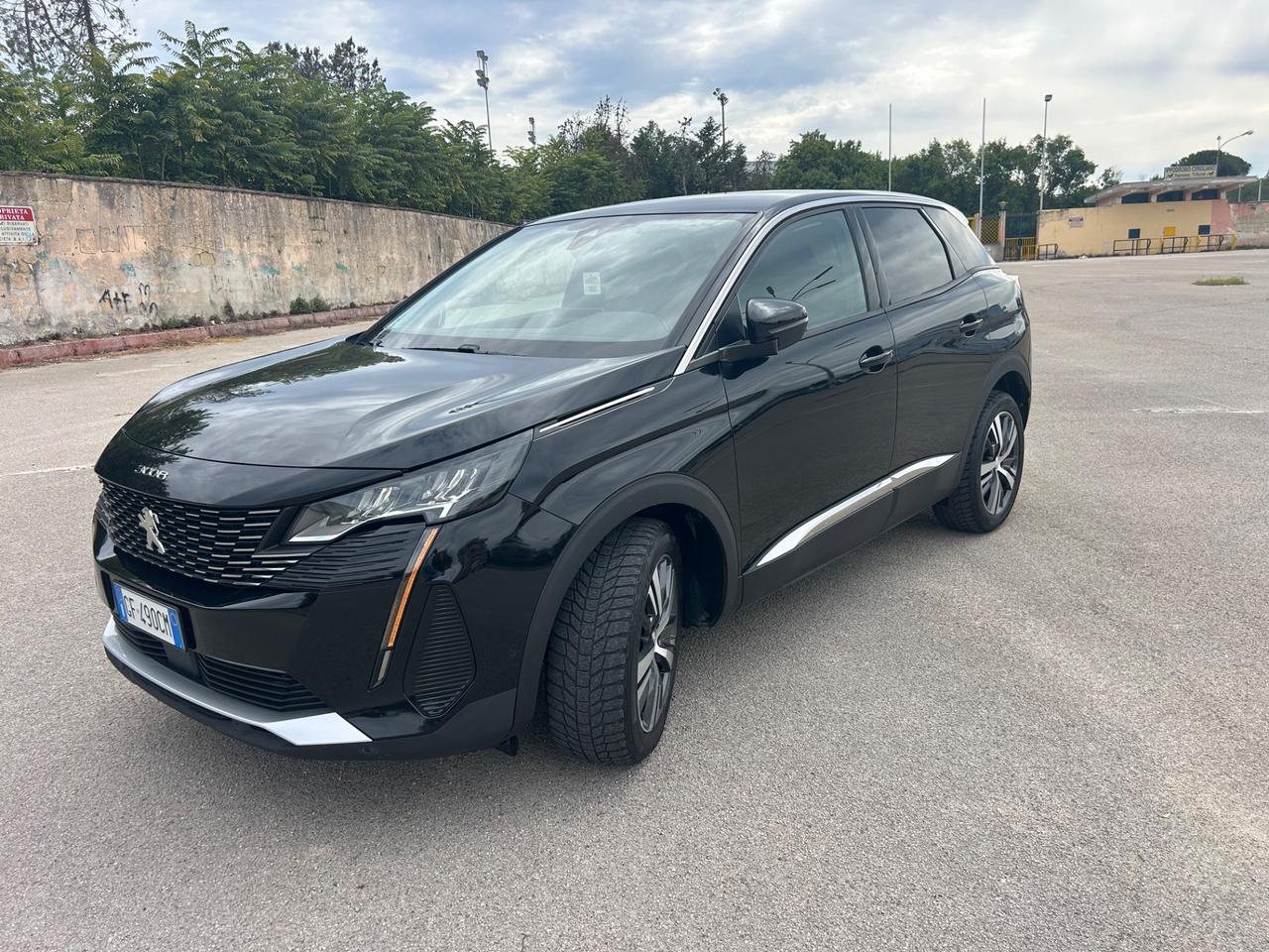 Peugeot 3008 BlueHDi 130 S&S EAT8 Allure da vetrina