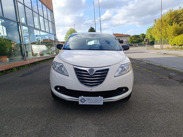 LANCIA Ypsilon 0.9 TwinAir 85 CV 5 porte Metano Ecochic Elefantin