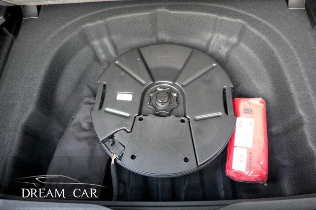 VOLKSWAGEN Golf GTI 2.0 TSI DSG TETTO-PELLE-19-HARMAN- NO EXPORT!