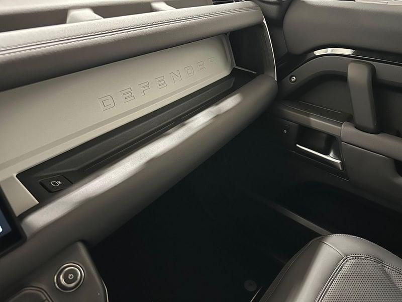 Land Rover Defender 110 3.0D I6 200 CV AWD Auto S AUTOCARRO