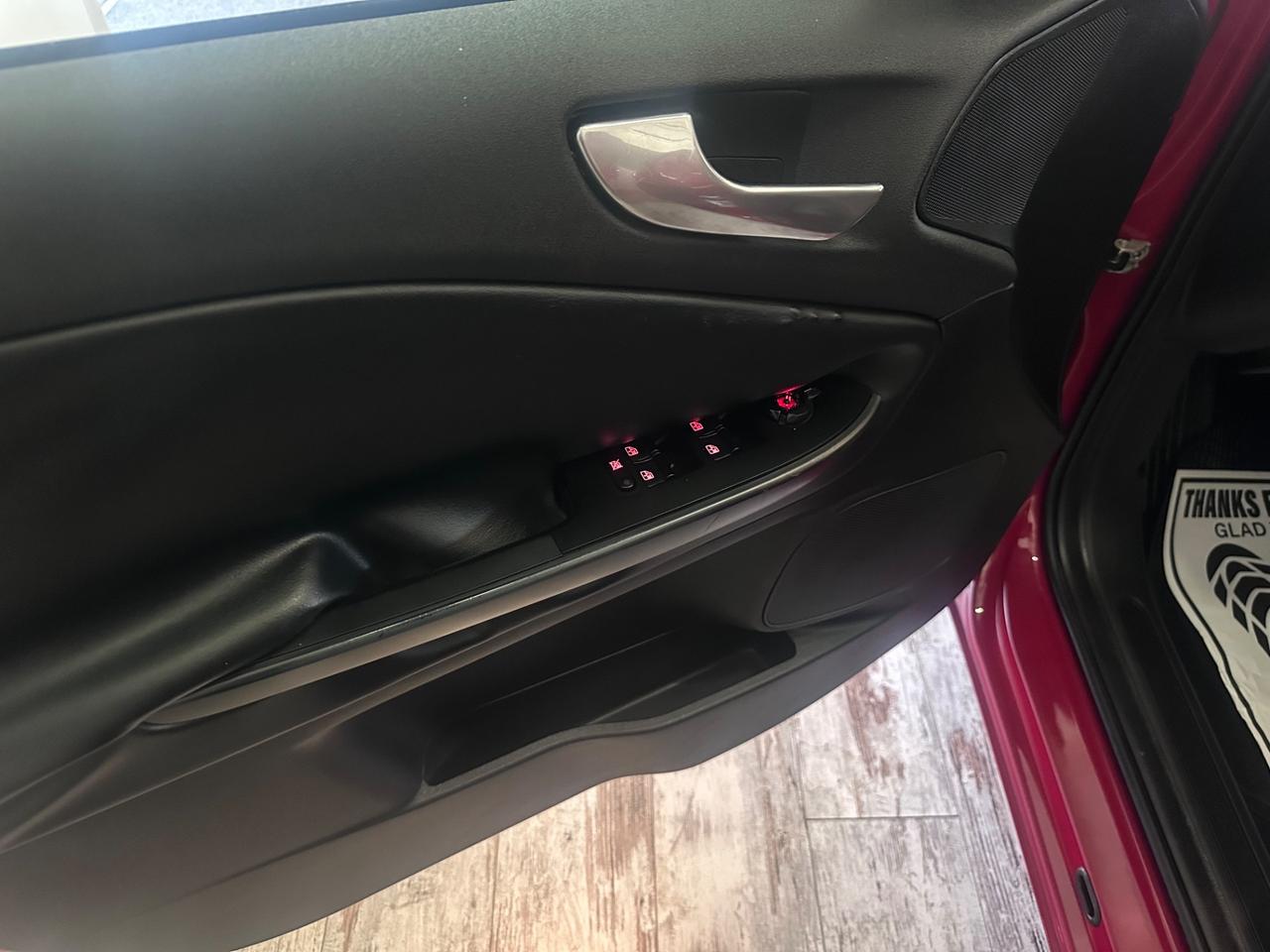 Alfa Romeo Giulietta 1.4 Benzina Ok Neopatentati