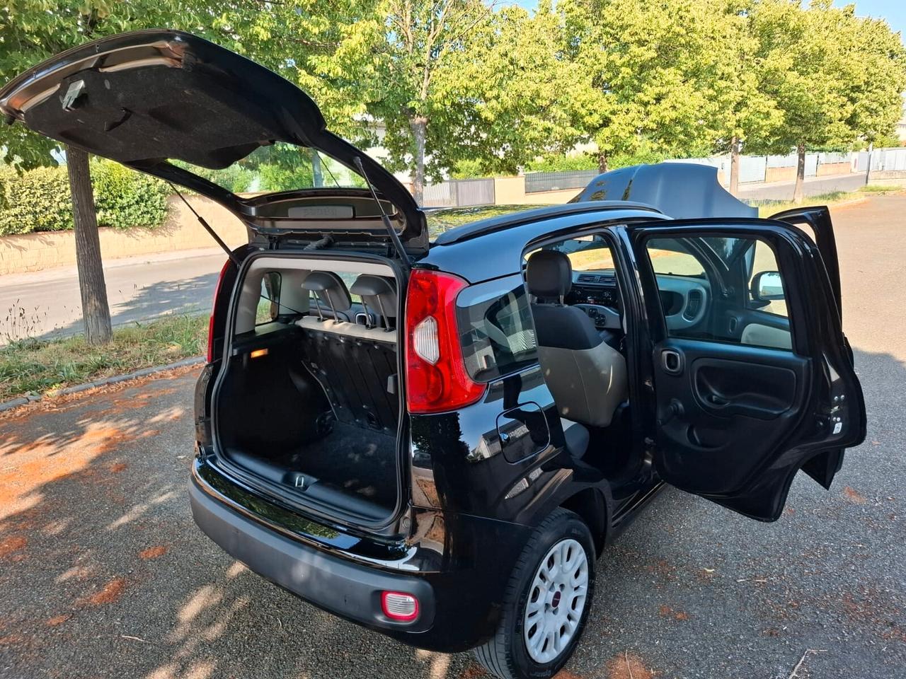 Fiat Panda 1.2 Dynamic SOLAMENTE 127.000 KM